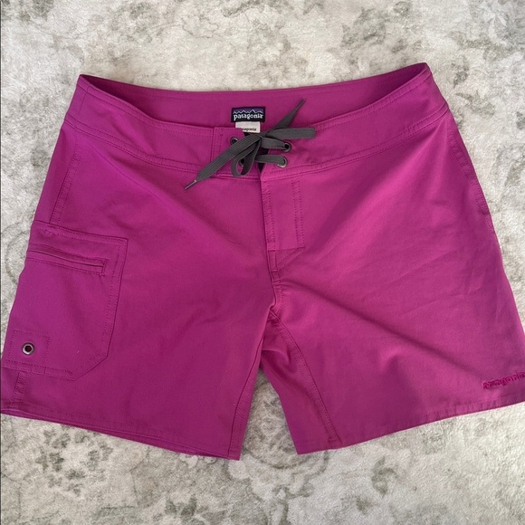 Patagonia Pants - Patagonia Women's Fuchsia Shorts